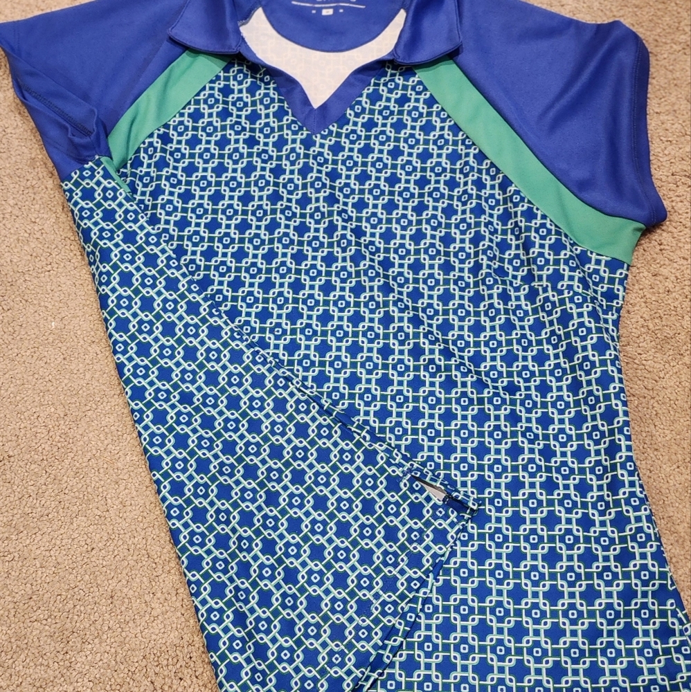 Bermuda Sands top . Size M. Blue and green